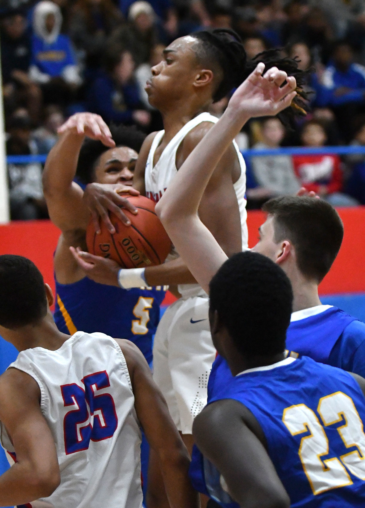 Davenport North vs Davenport Central boys basketball.